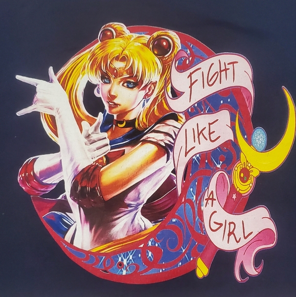 Y2k Sailor Moon Size M Graphic Tee "Fight Like A Girl" Ptp 21" (Missing Hangtag) - Picture 4 of 7